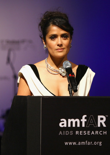Salma Hayek 2nd Annual amfAR Cinema Against AIDS Dubai Gala (14)